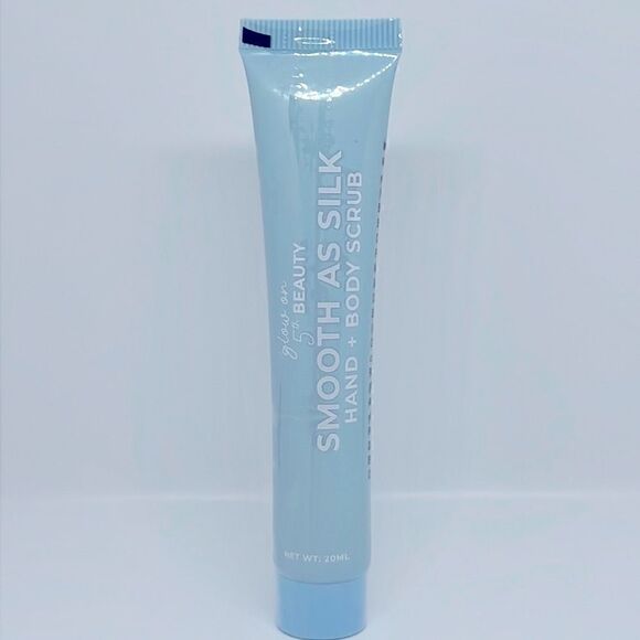 $10🌟 GLOW ON 5TH Smooth As Silk Hand + Body Scrub - Picture 1 of 5
